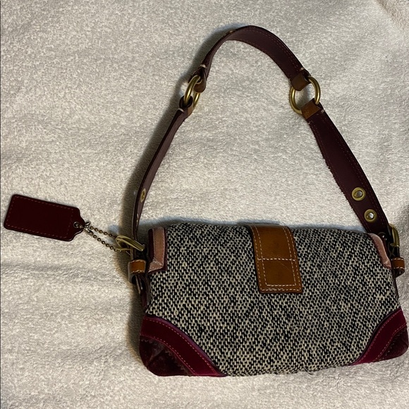 “As Is” Wool Bag - Picture 11 of 16